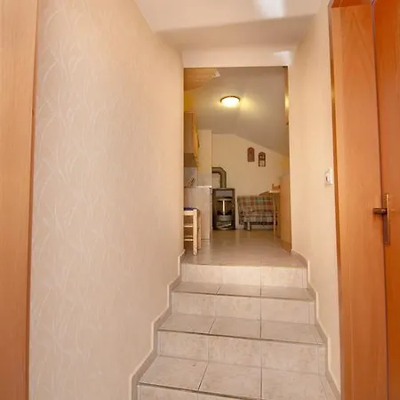 Ekoloska Turisticna Kmetija Pri Lovrcu Apartmán