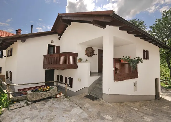 Apartament Ekoloska Turisticna Kmetija Pri Lovrcu Tolmin